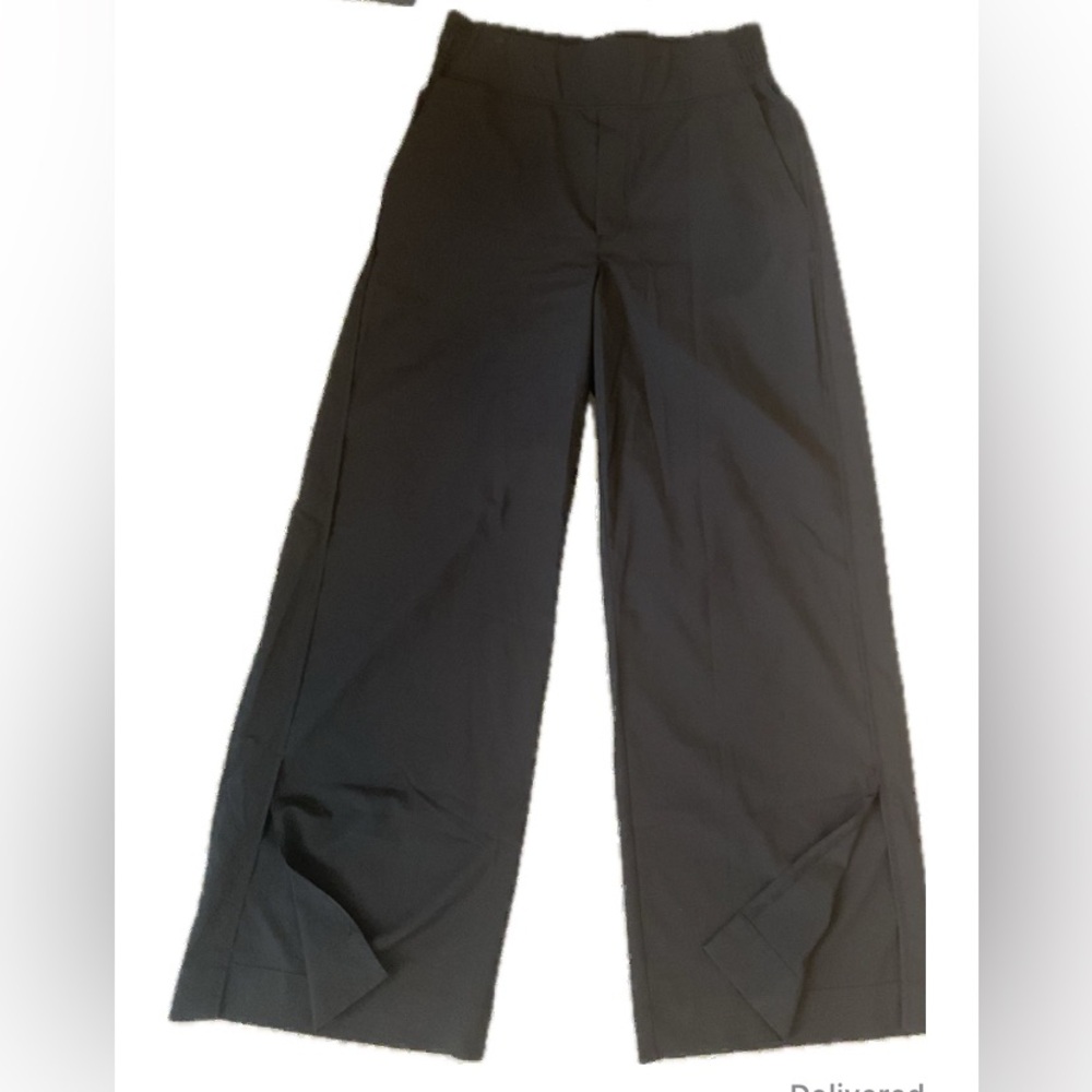 Old Navy Black StretchTech Quick Dry Active Pants with slits
